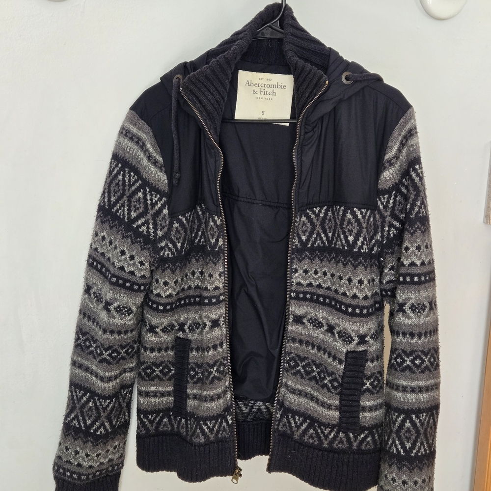 Abercrombie & Fitch Women's Zip-Up Jacket in Black and Gray